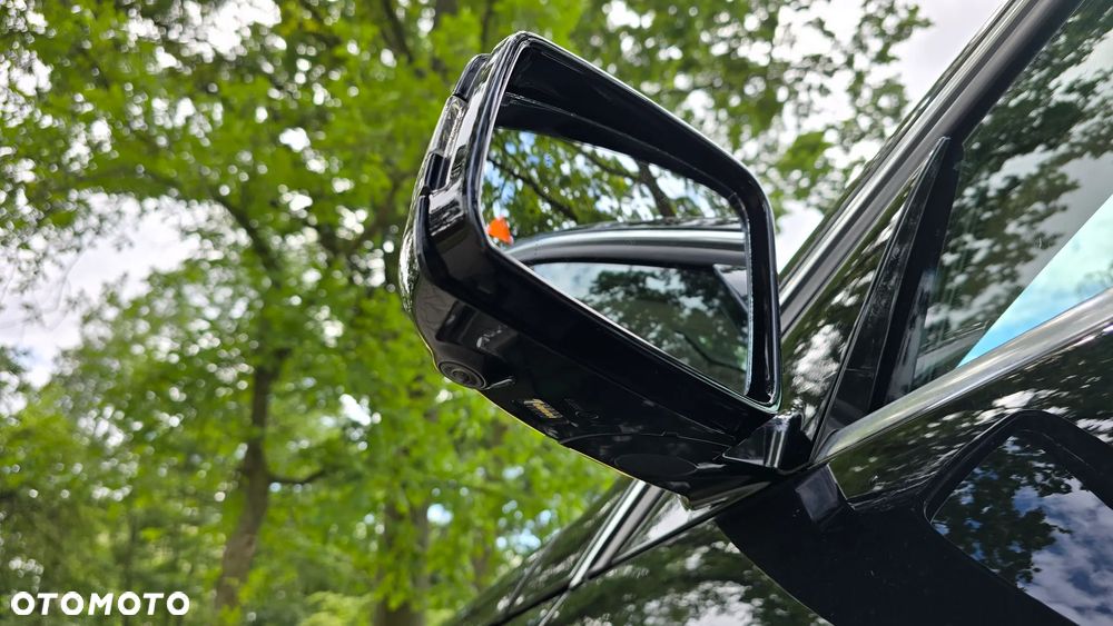 Mercedes-Benz Klasa E - 28