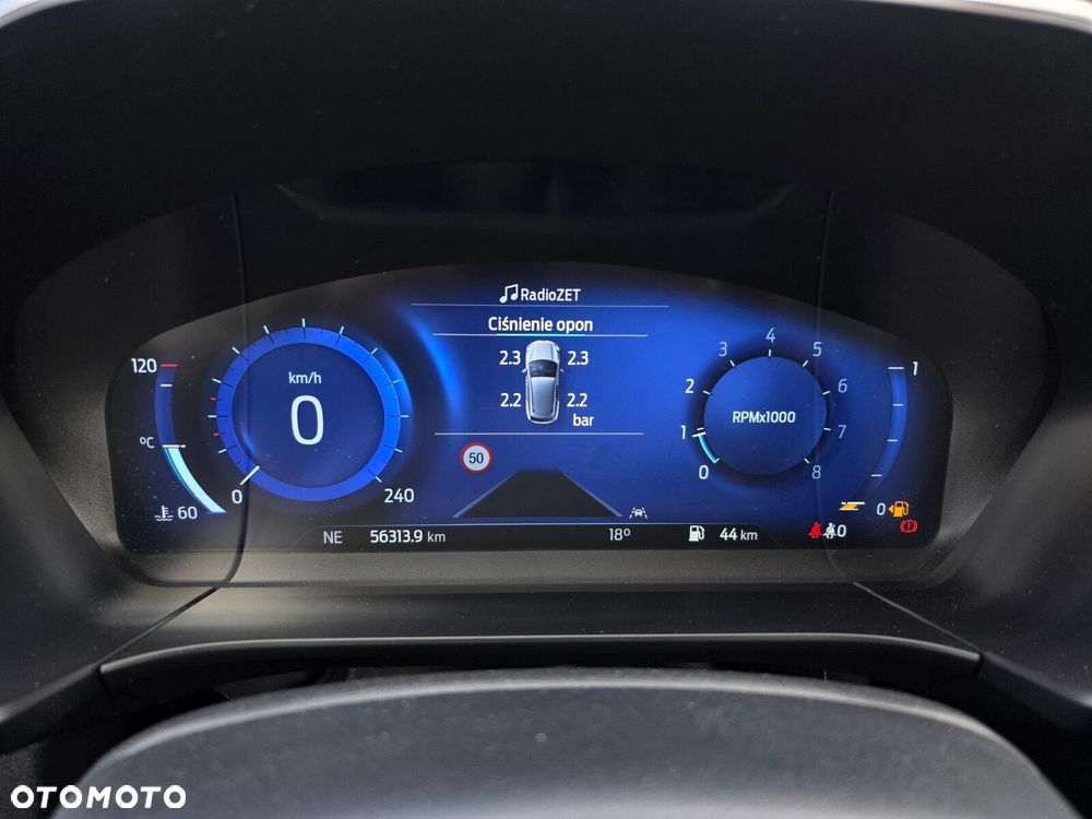 Ford Kuga - 11