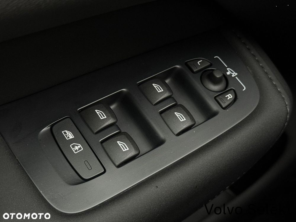 Volvo XC 60 - 21