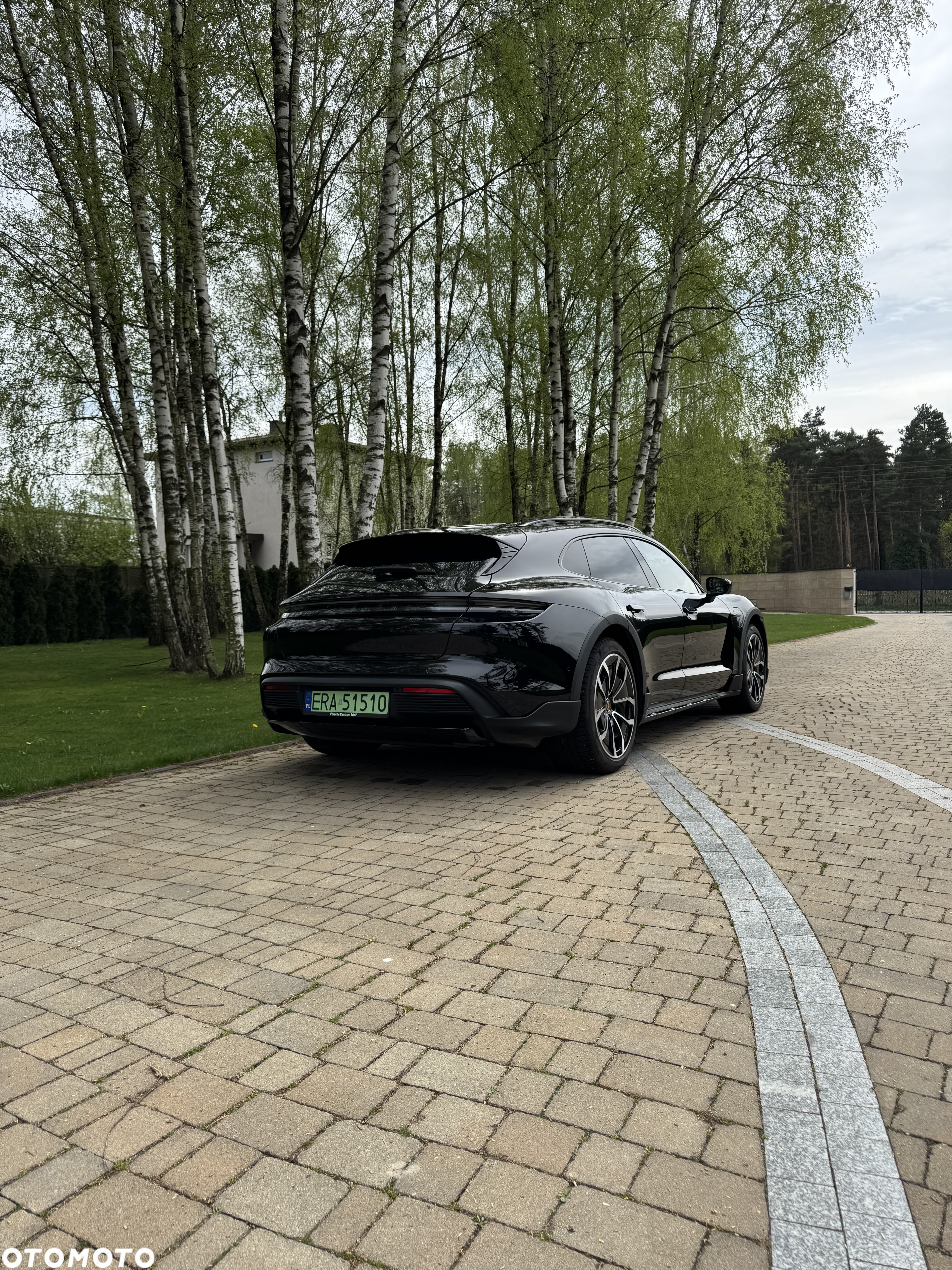 Porsche Taycan - 4