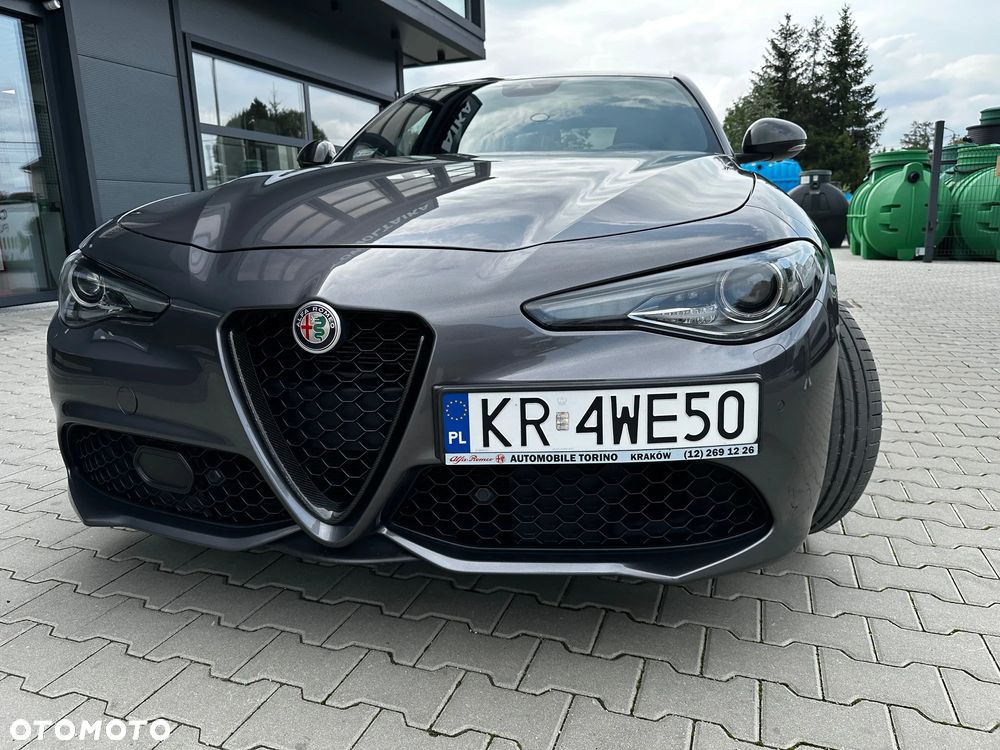 Alfa Romeo Giulia 2.0 Turbo Veloce Q4 - 13