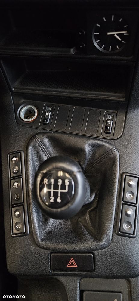 BMW Seria 3 - 16