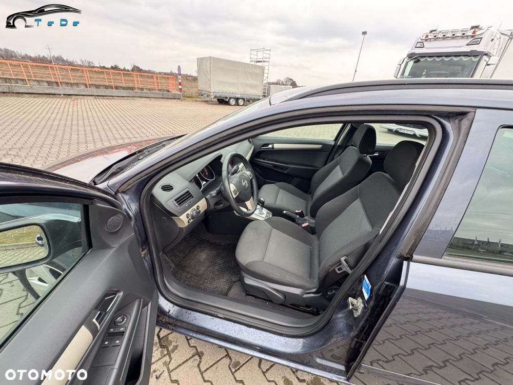 Opel Astra 1.6 Cosmo EasyTronic - 15