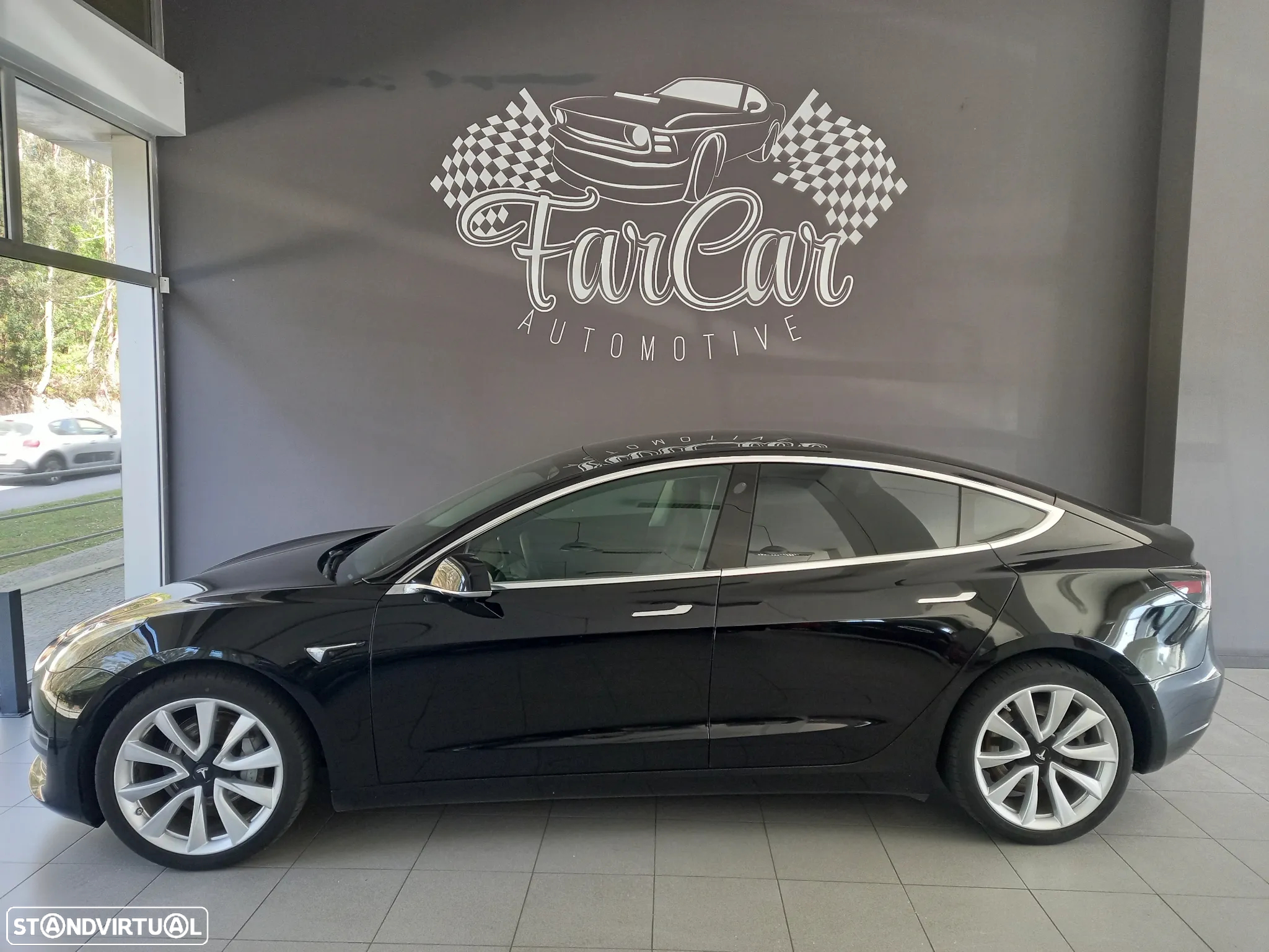 Tesla Model 3 Long-Range Dual Motor AWD - 2