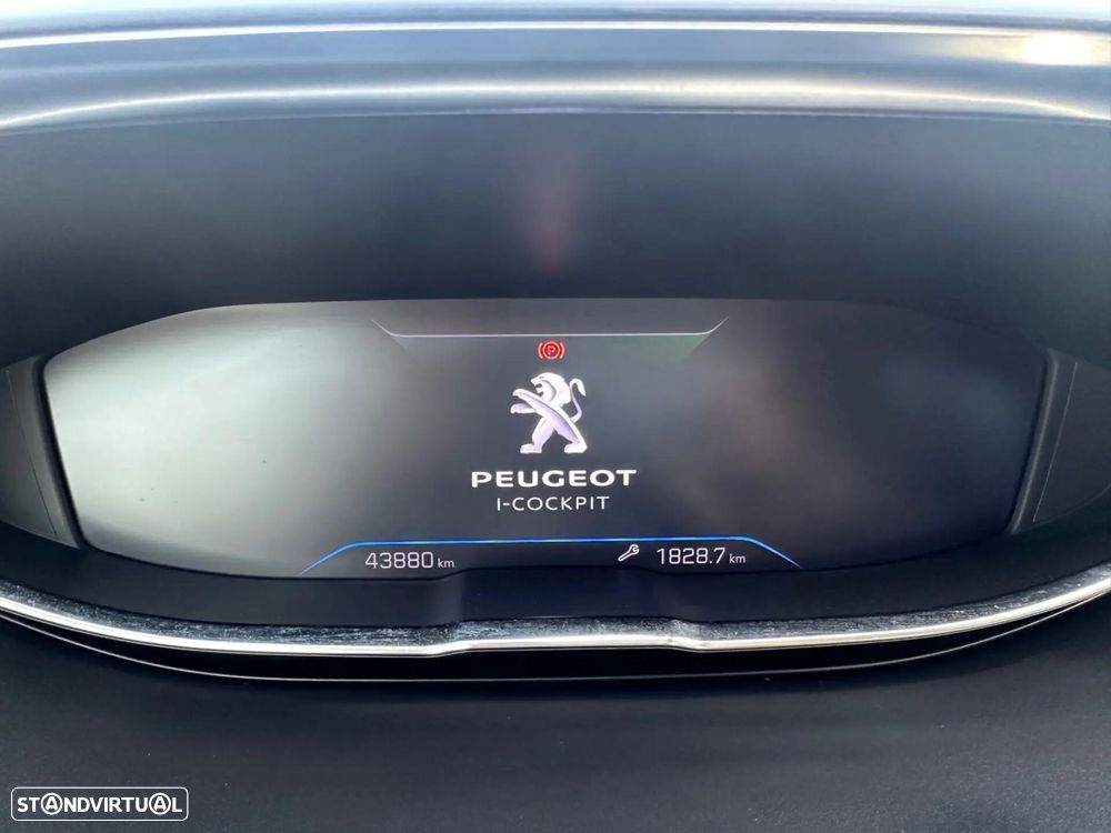 Peugeot 3008 1.6 Hybrid Allure e-EAT8 - 20
