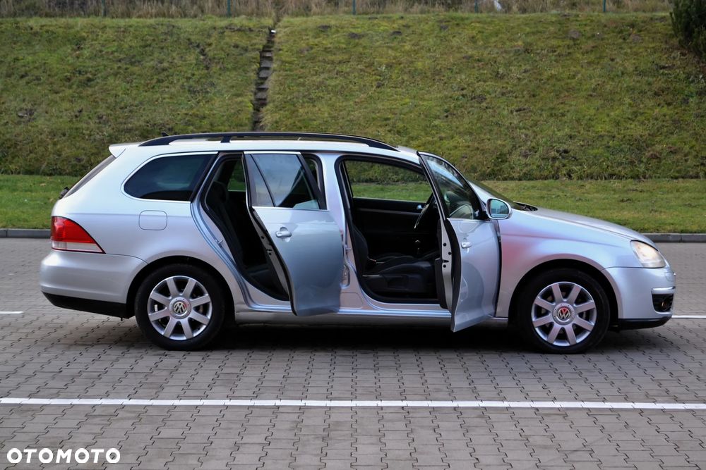 Volkswagen Golf 1.4 TSI Comfortline - 26