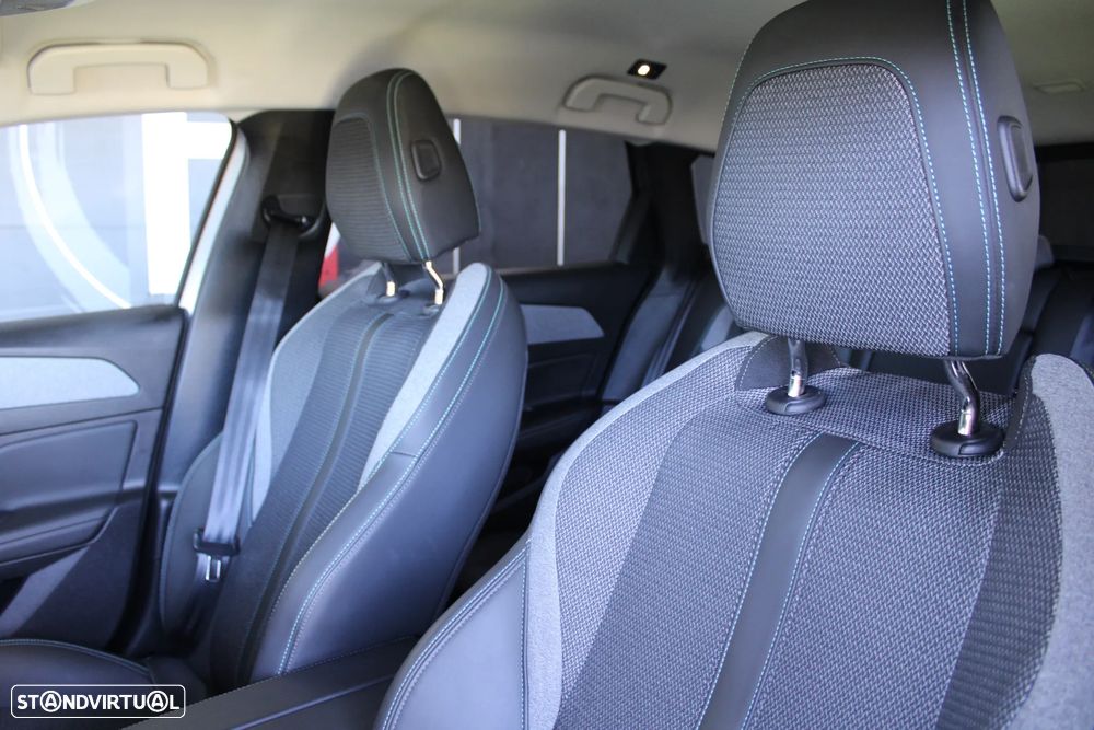 Peugeot 308 PureTech 130 EAT8 Active Pack - 20