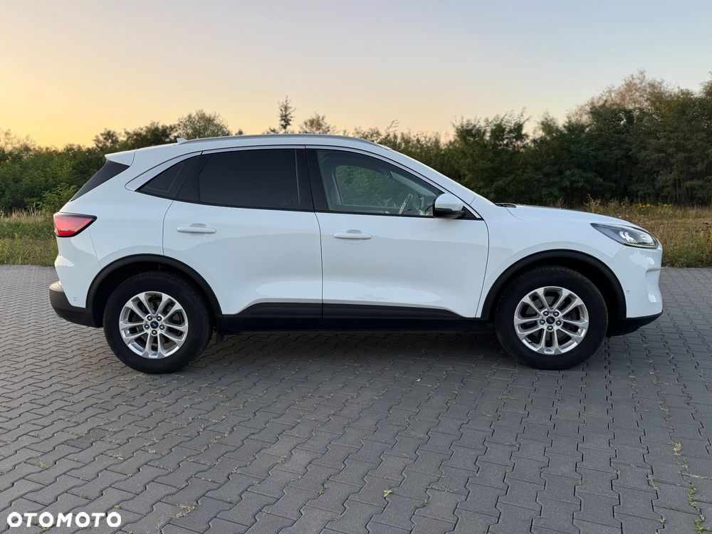 Ford Kuga 1.5 EcoBlue FWD Titanium - 3