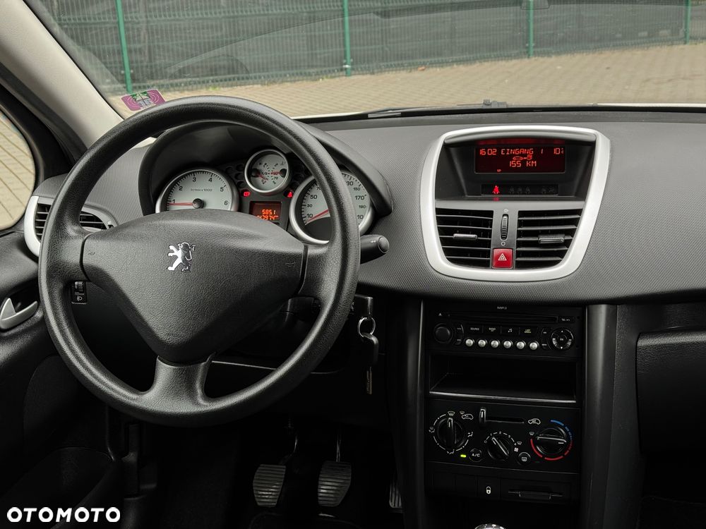 Peugeot 207 95 VTi Premium - 30