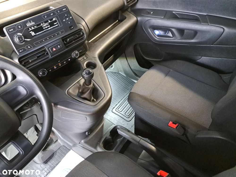 Toyota PROACE CITY - 24