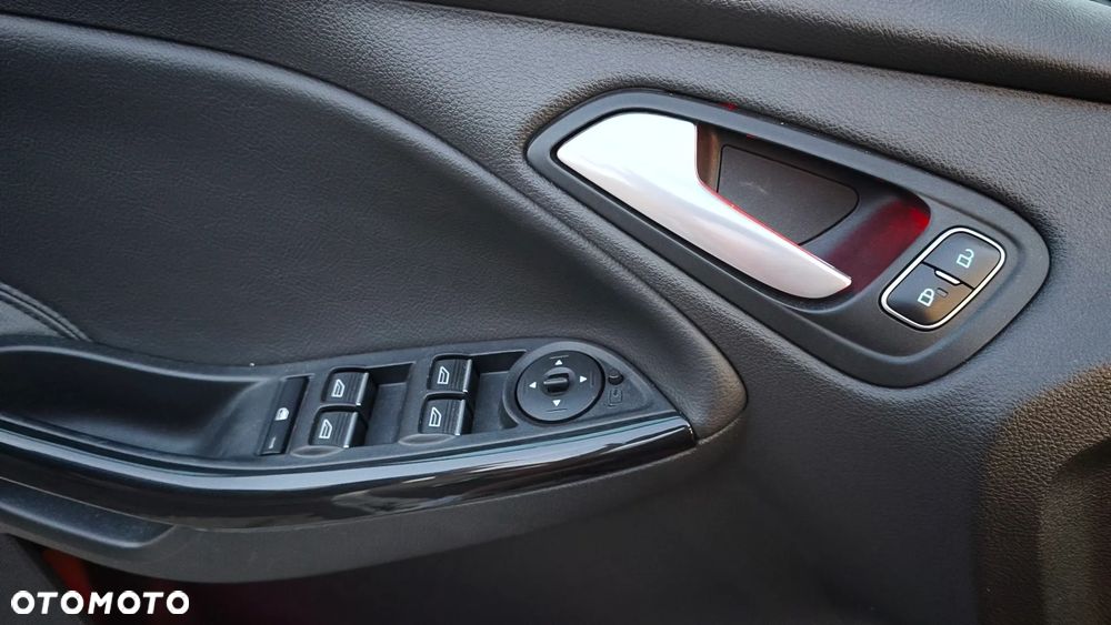 Ford Focus 2.0 TDCi Titanium ASS PowerShift - 12