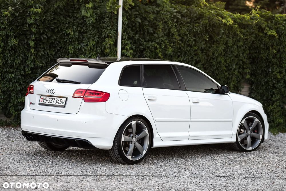 Audi RS3 Sportback - 10