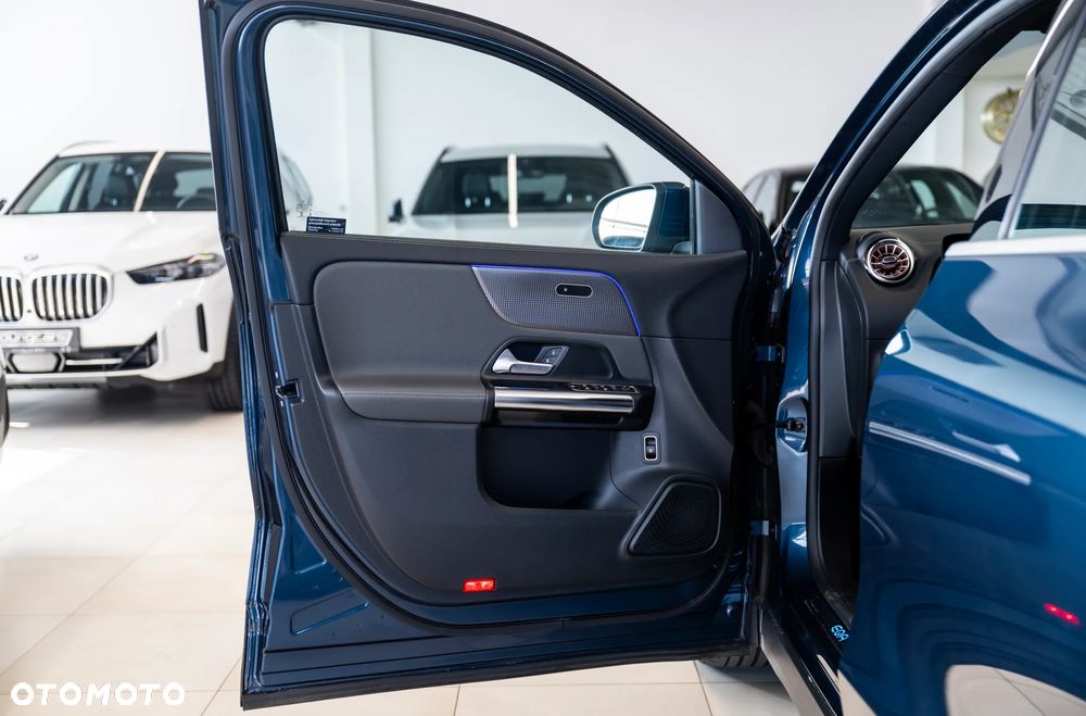 Mercedes-Benz EQA 250 66.5kWh Electric Art - 20