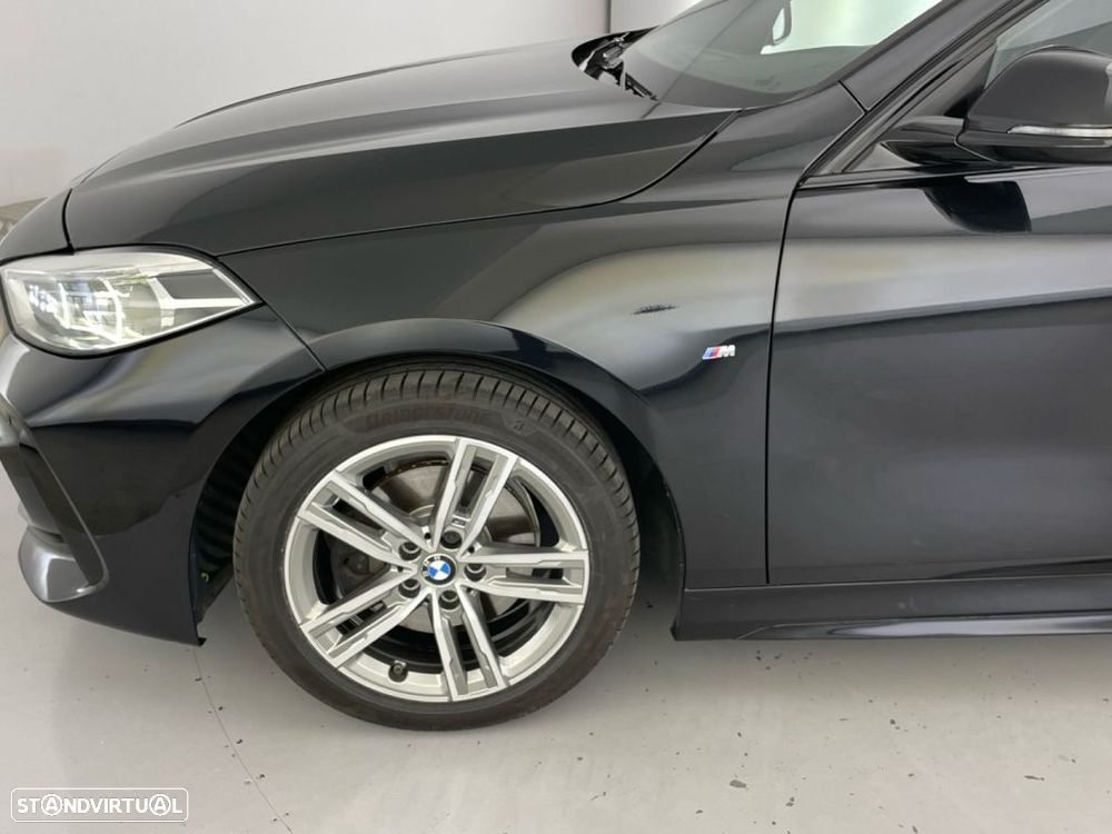 BMW 118 i Pack Desportivo M Auto - 18