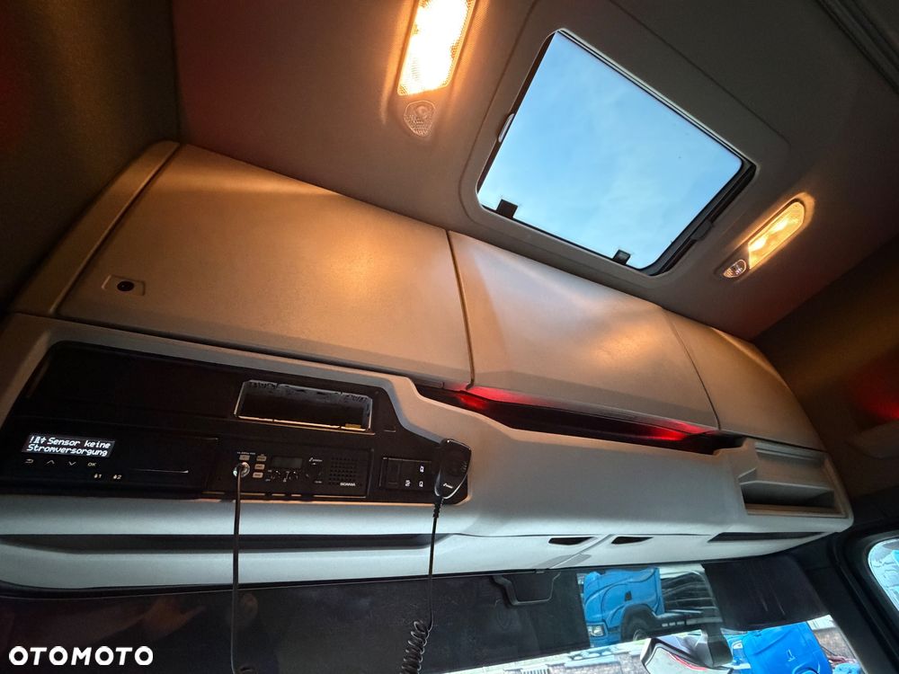 Scania 580s Scania z Niemiec ASO kontrakt serwisowy idealny stan v8 4x2 - 39