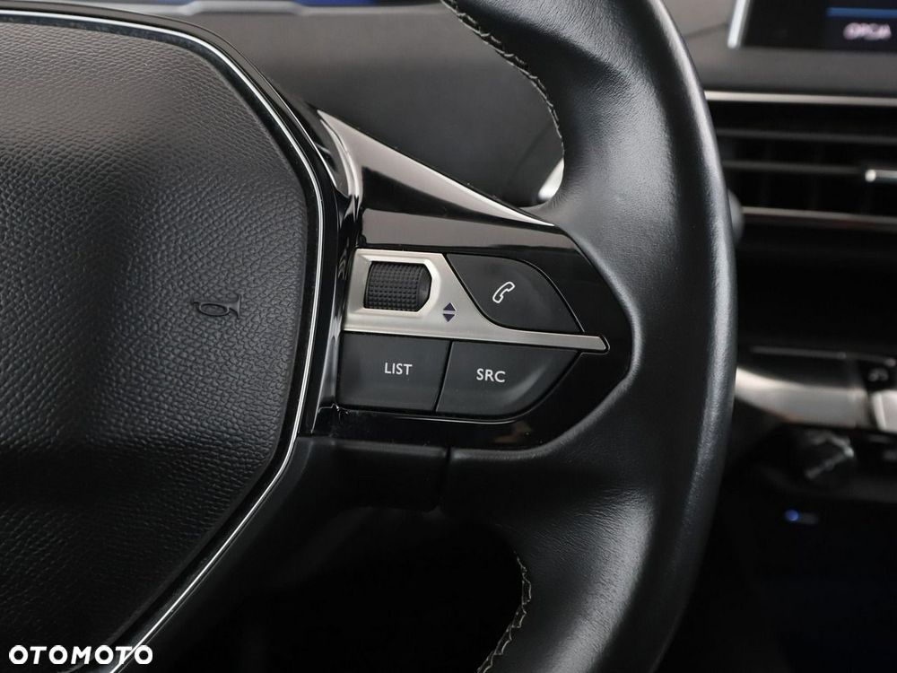 Peugeot 3008 1.5 BlueHDi Active S&S - 30