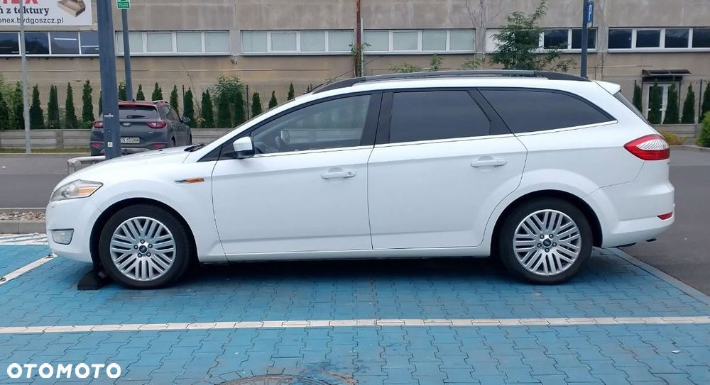 Ford Mondeo 2.0 TDCi Ambiente - 2