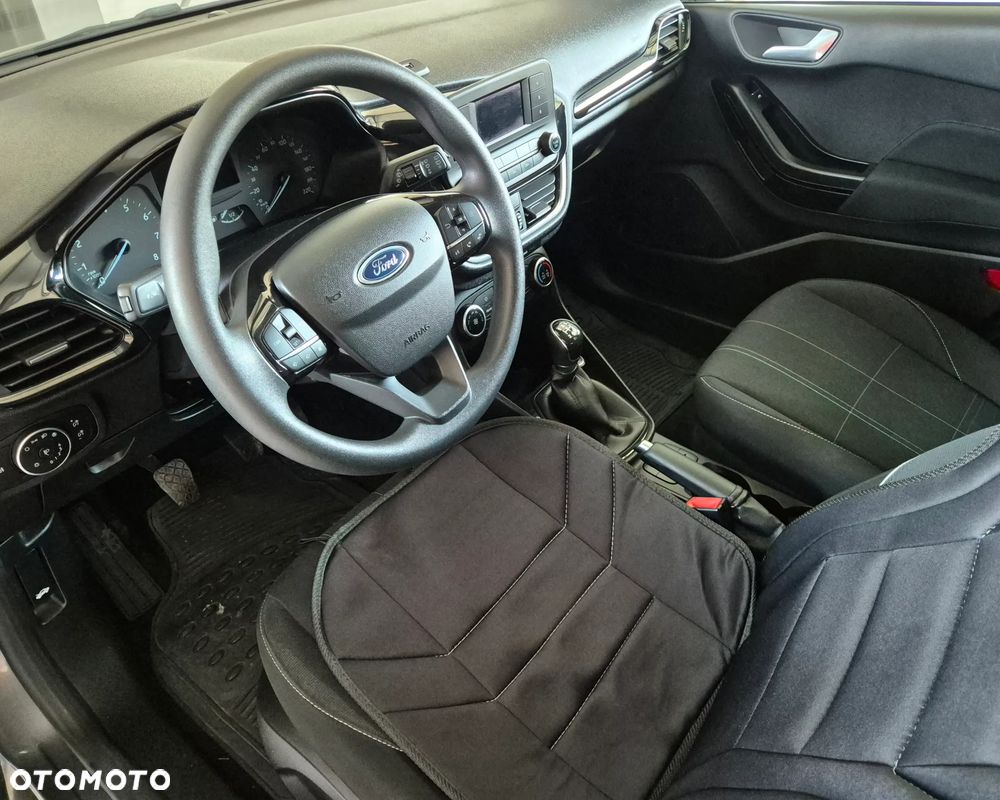 Ford Fiesta 1.1 Trend - 26
