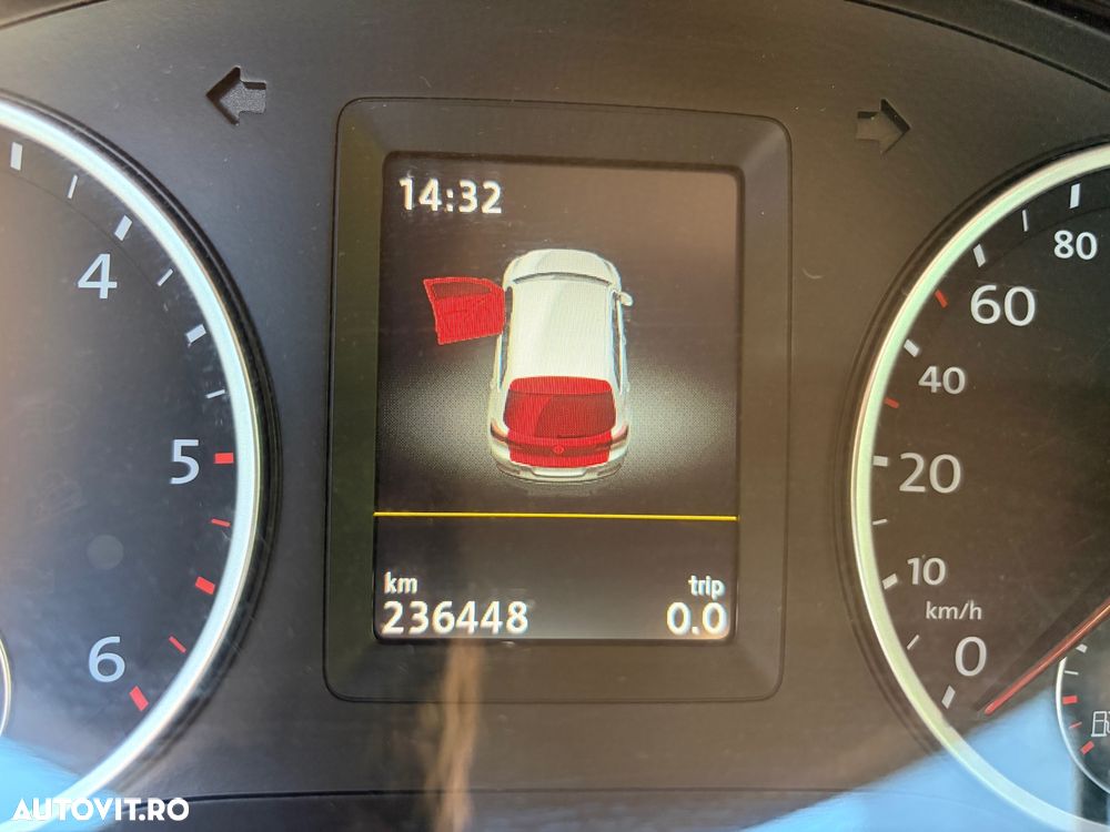 Volkswagen Tiguan 2.0 TDI DPF 4Motion BlueMotion Technology Exclusive - 8