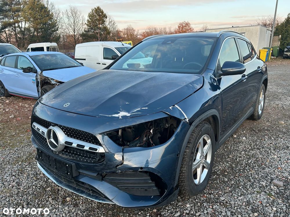 Mercedes-Benz GLA 200 d 8G-DCT Edition AMG Line - 4