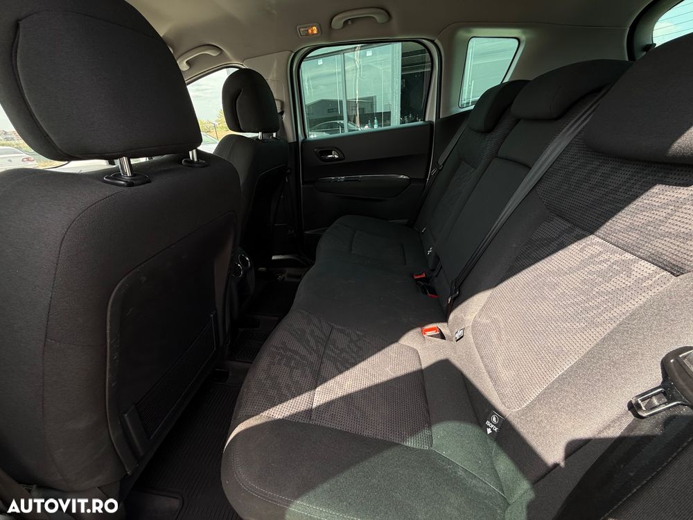 Peugeot 3008 - 6
