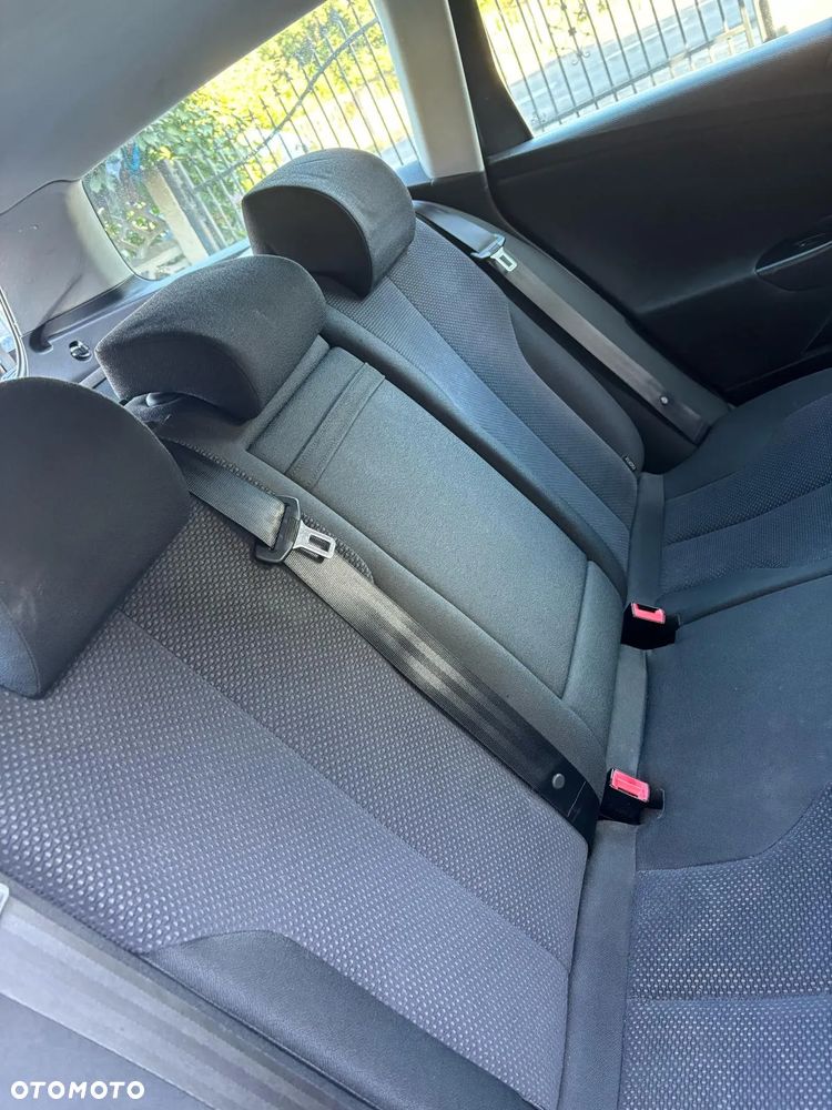 Volkswagen Passat 2.0 TDI DPF Comfortline - 4