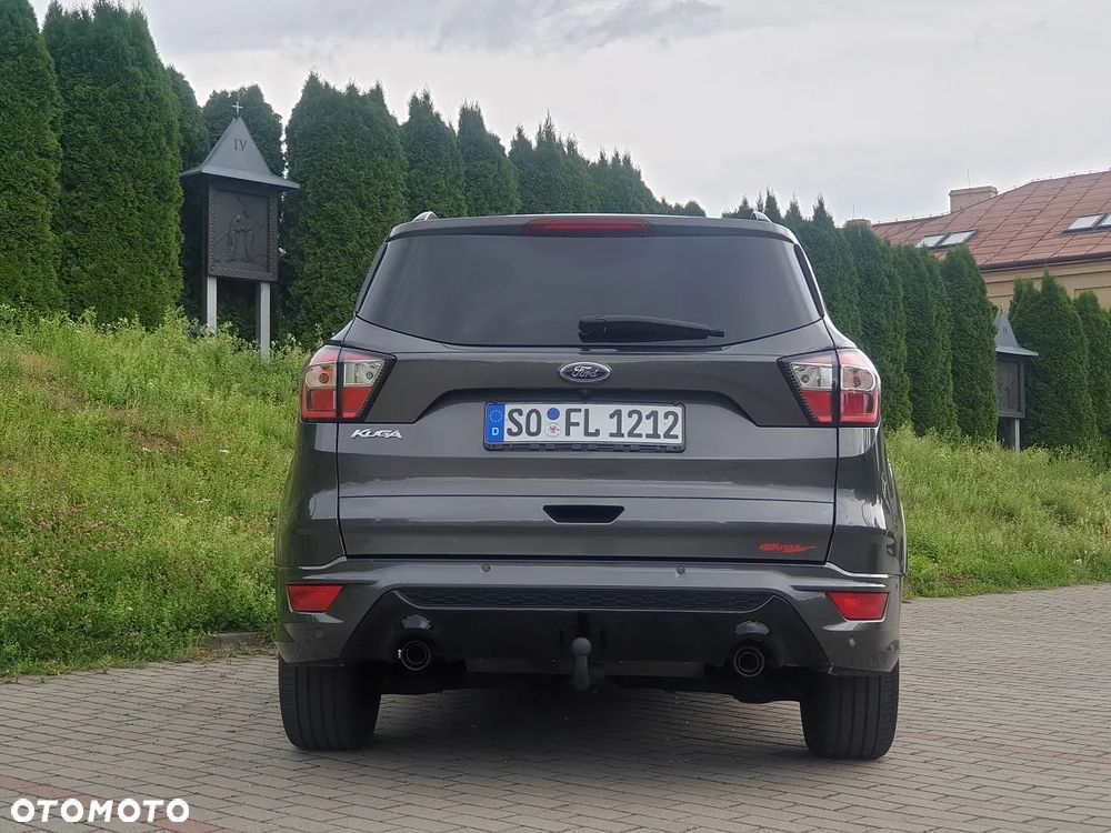 Ford Kuga 2.0 TDCi 4x4 ST-Line - 11