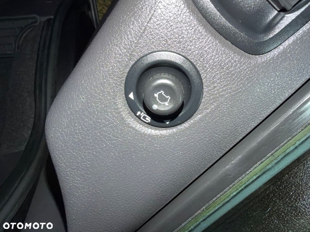 Ford Tourneo Custom 2.0 TDCi L1 Trend - 19