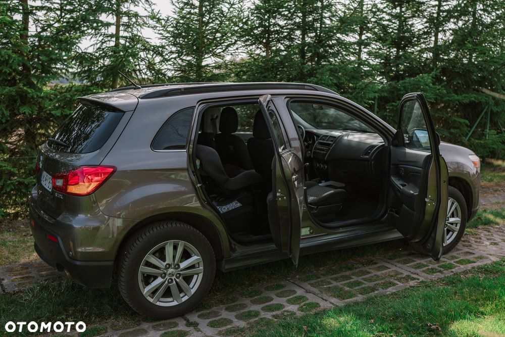 Mitsubishi ASX 1.6 2WD Instyle - 10