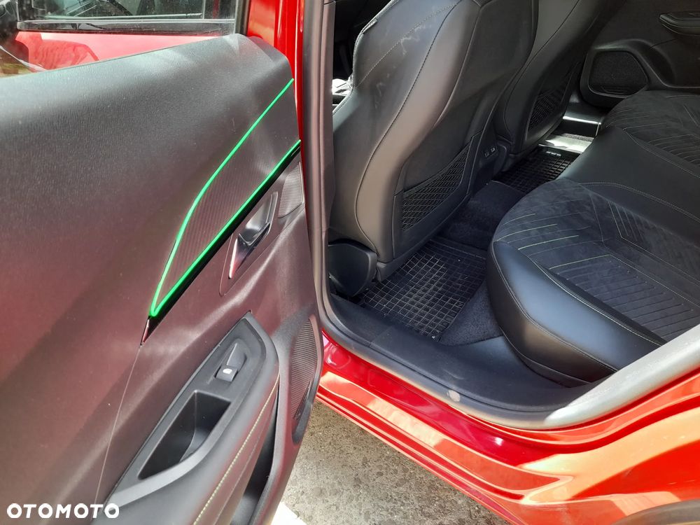 Peugeot 2008 1.2 PureTech GT Pack S&S EAT8 - 26
