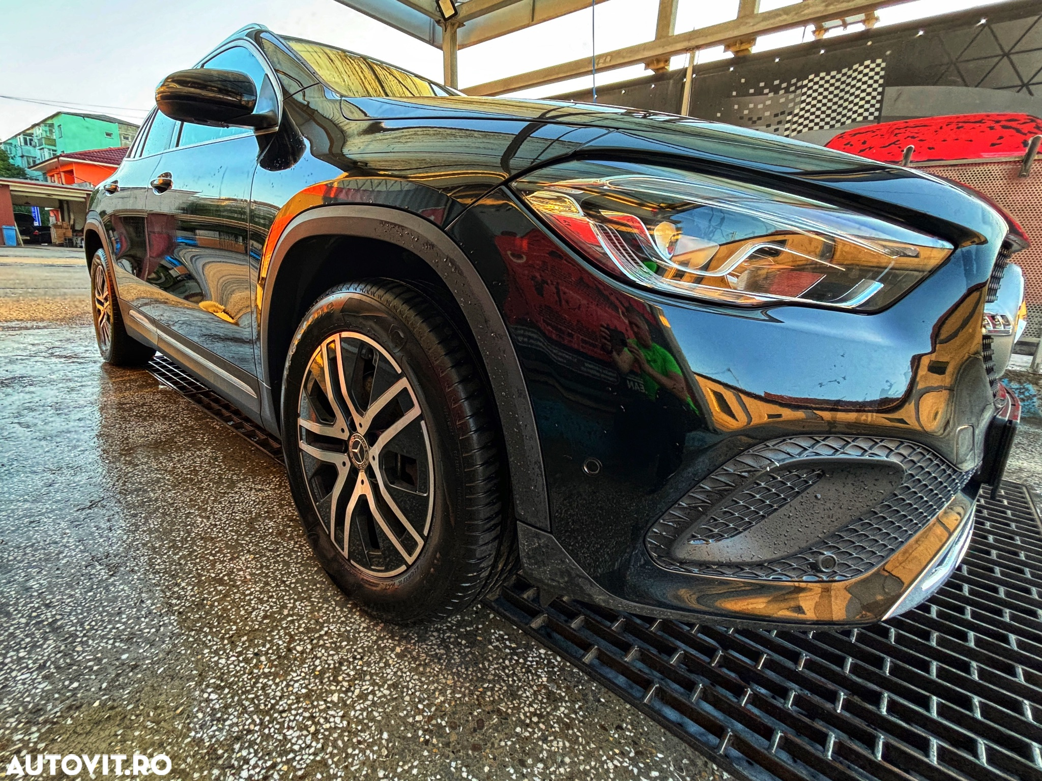 Mercedes-Benz GLA 250 4MATIC Aut. - 3