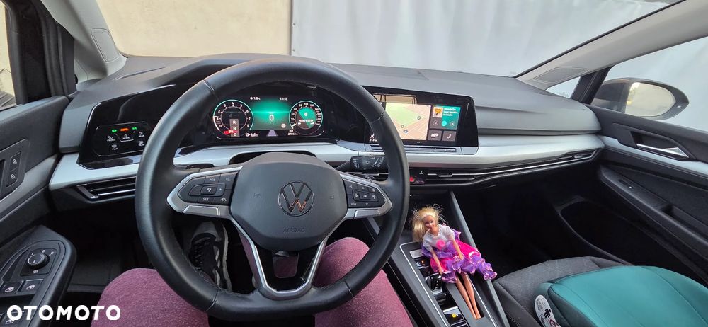 Volkswagen Golf 1.5 eTSI mHEV Life DSG - 11