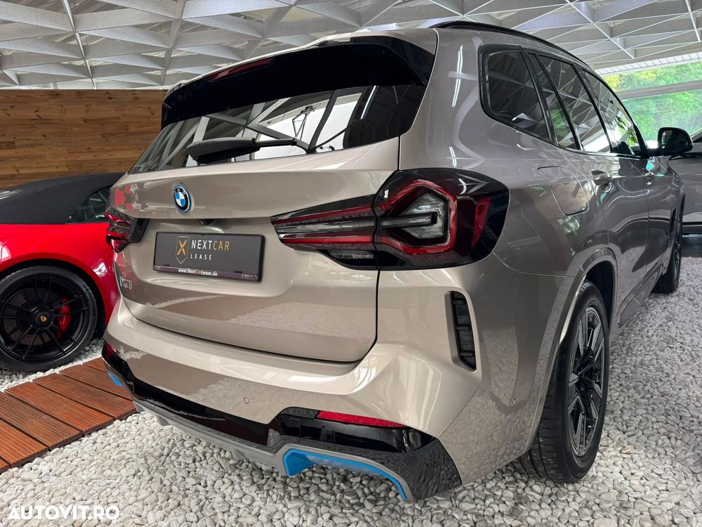 BMW iX3 2022 — imagine 4