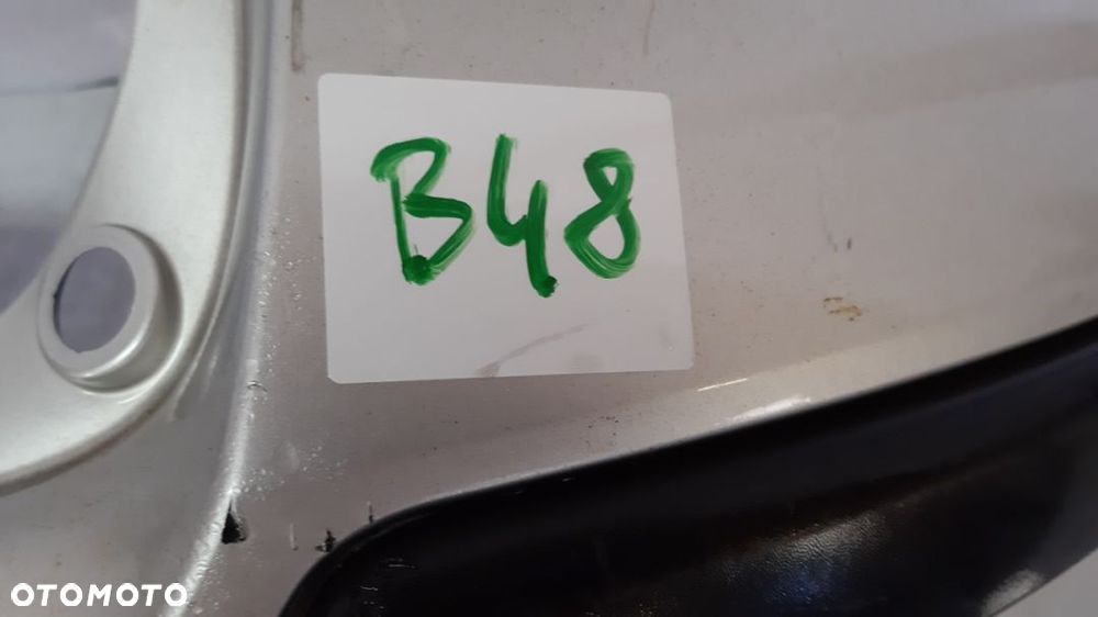 ^ ZDERZAK TYŁ TYLNY DO RENAULT CLIO III 3 HB KOD KOLOR TED69 SREBRNY - 2