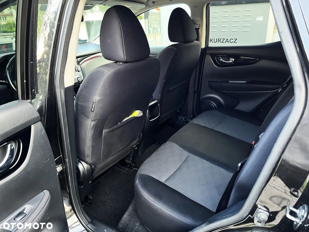 Nissan Qashqai 1.2 DIG-T N-Connecta Xtronic EU6 - 9