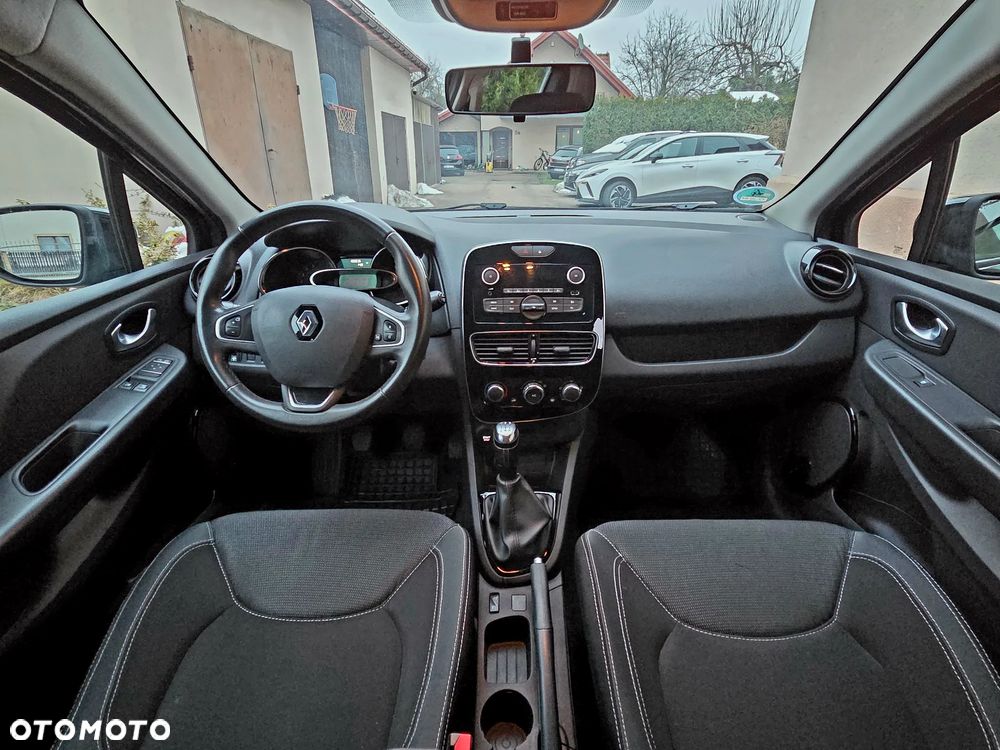 Renault Clio 1.2 16V 75 Dynamique - 15
