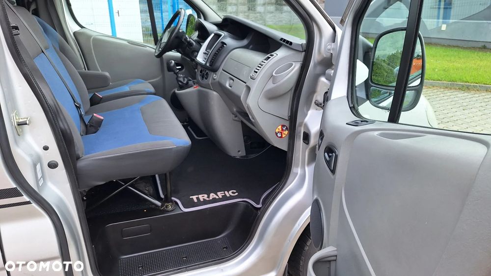 Renault Trafic Passenger Pack Clim - 14