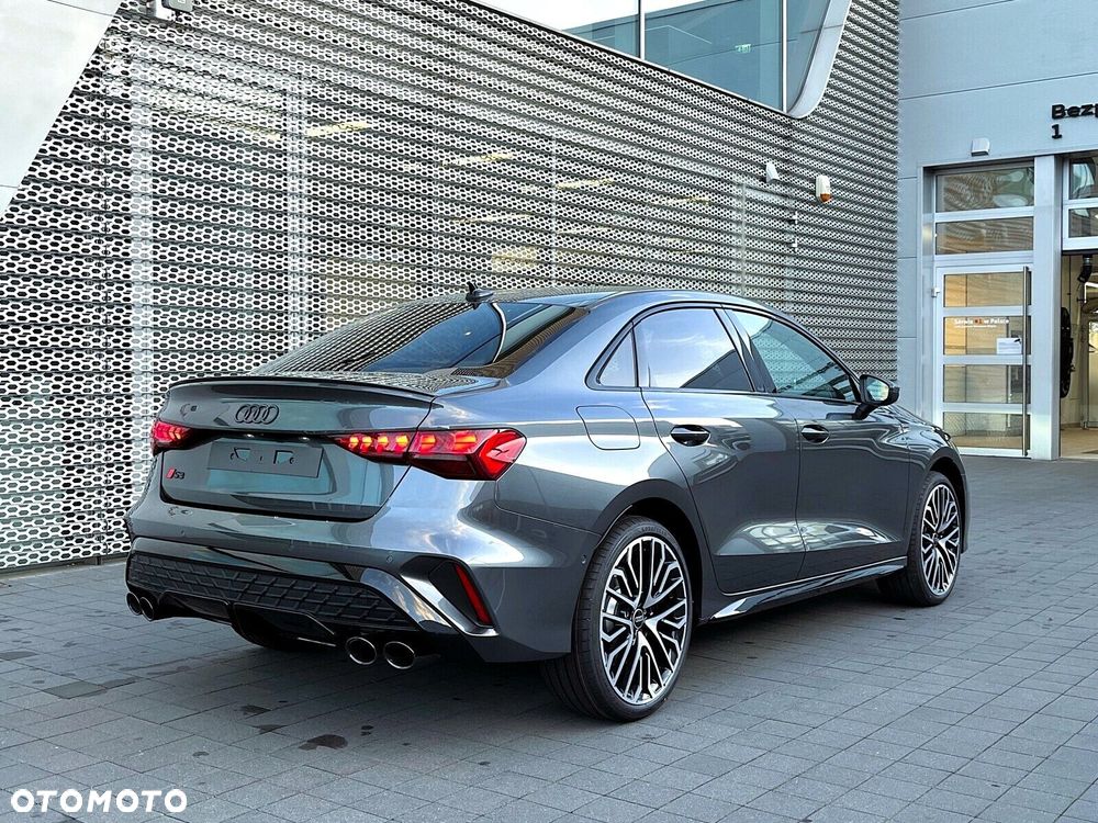 Audi S3 Limousine - 6
