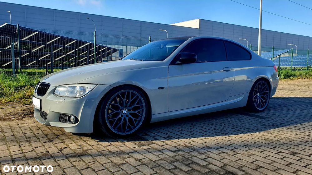 BMW Seria 3 320d M Sport Edition - 17