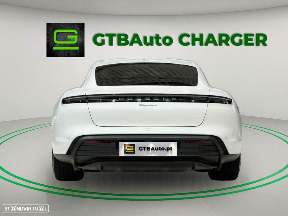 Porsche Taycan - 19