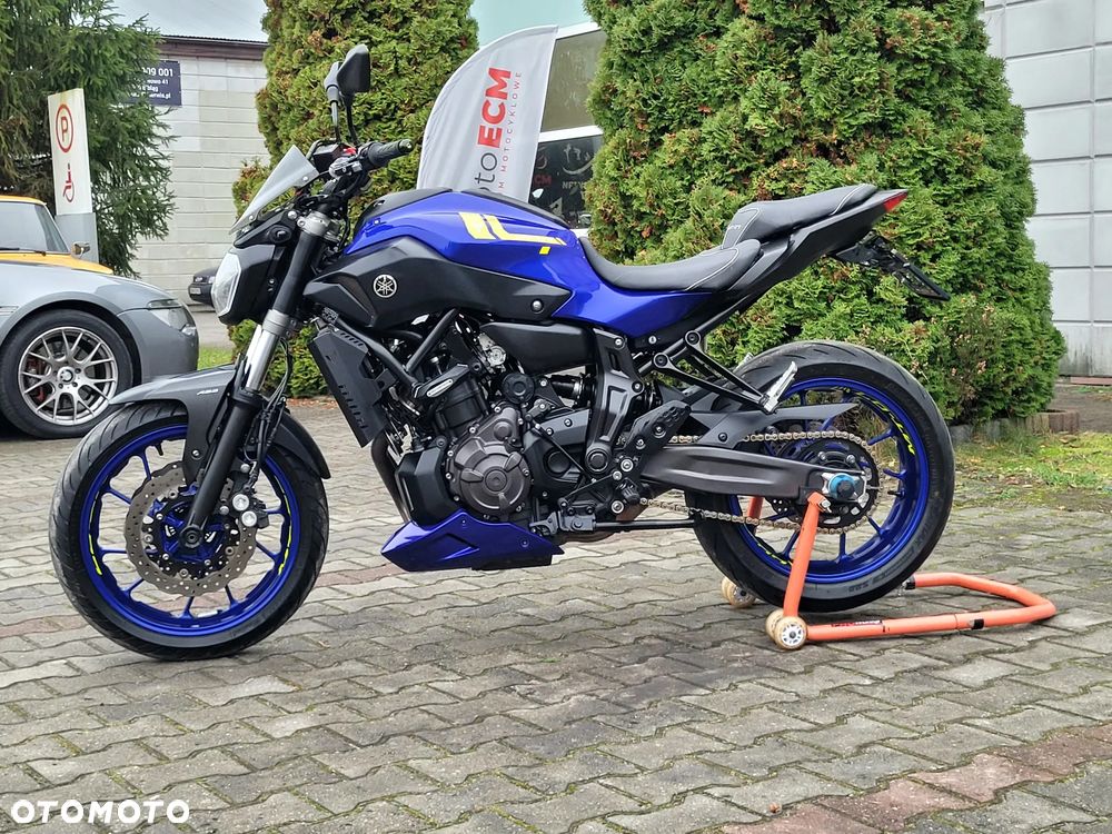 Yamaha MT - 15
