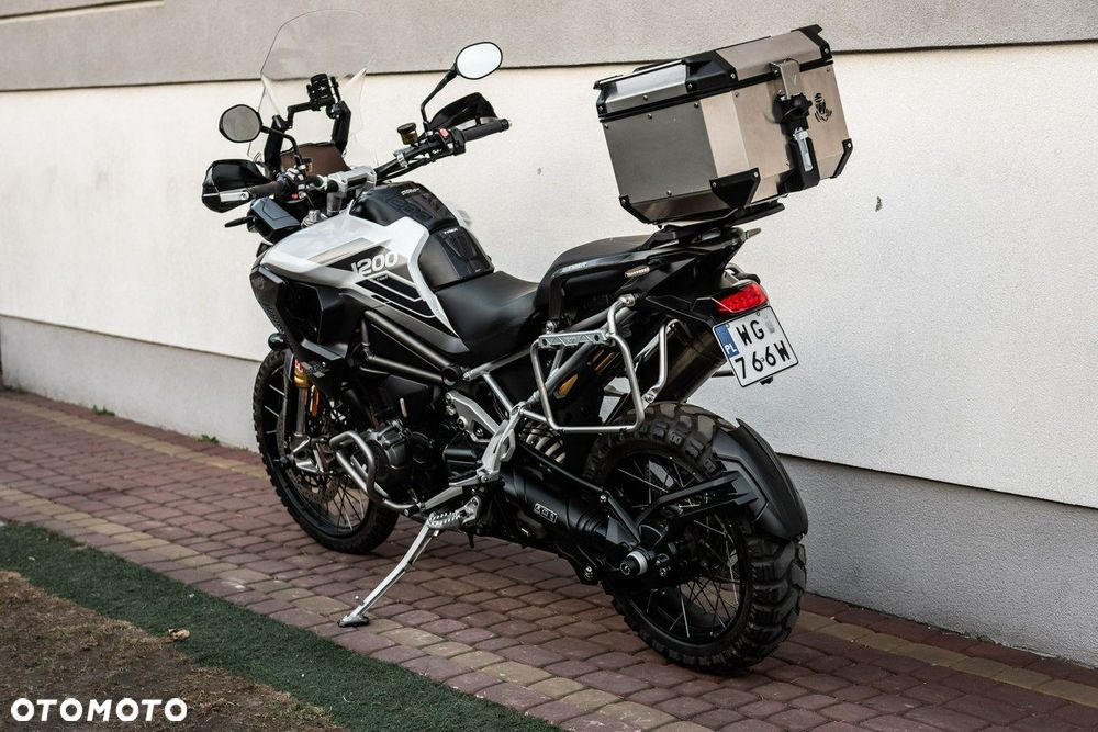 Triumph Tiger - 5