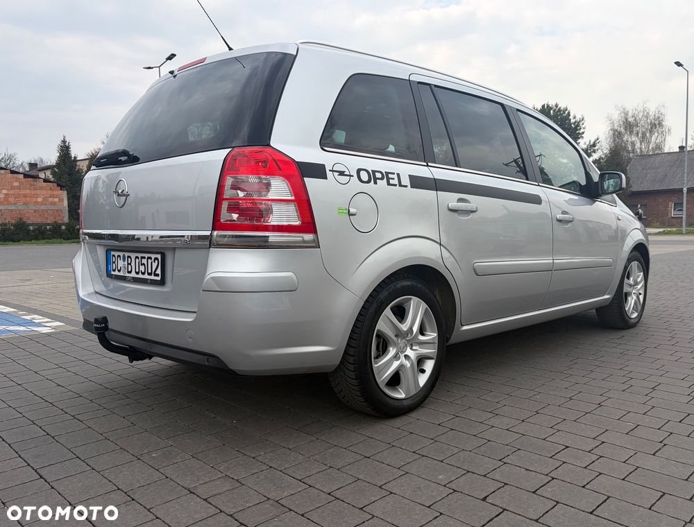 Opel Zafira 1.8 Enjoy - 4