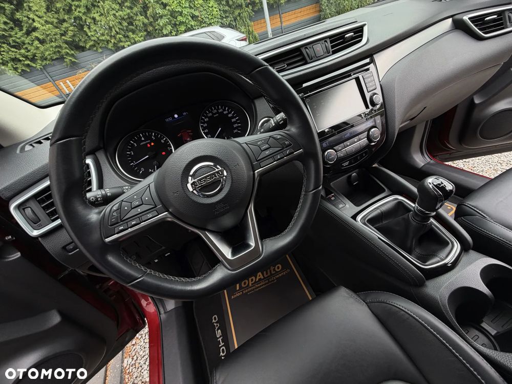 Nissan Qashqai 1.3 DIG-T Tekna - 28