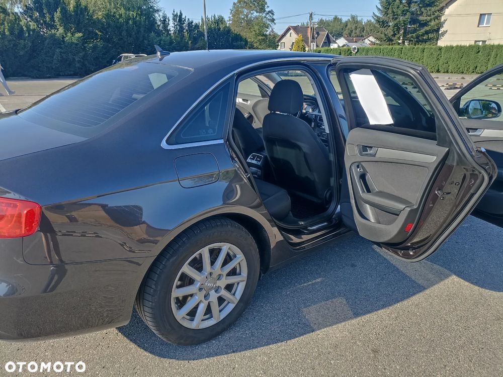 Audi A4 Limousine 2.0 TDI Quattro S tronic - 11