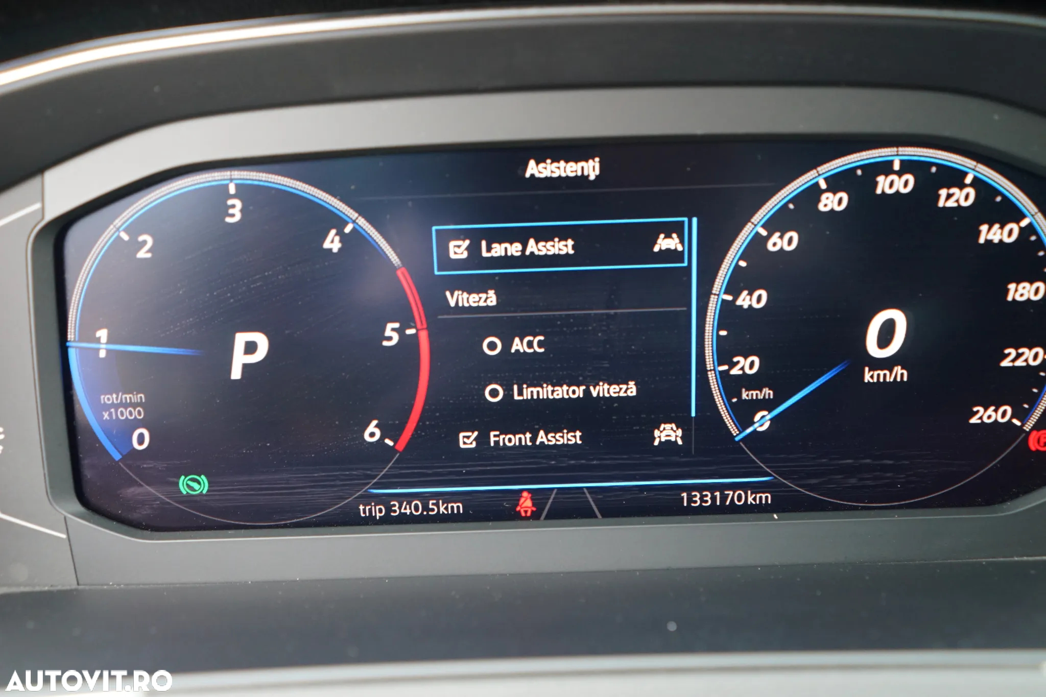 Volkswagen Passat Variant 2.0 TDI 4Mot DSG Highline - 18