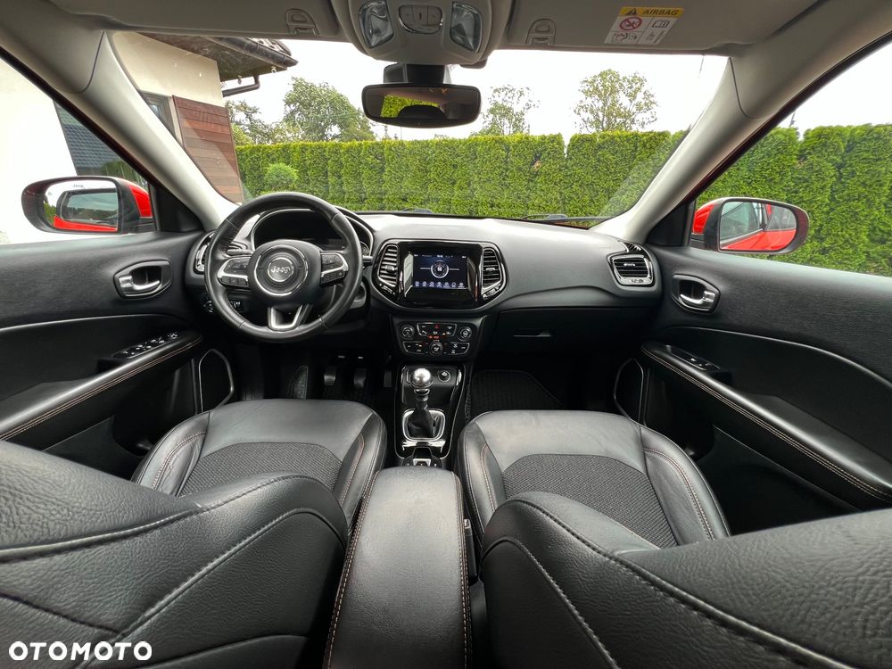Jeep Compass 1.4 TMair Limited FWD S&S - 26