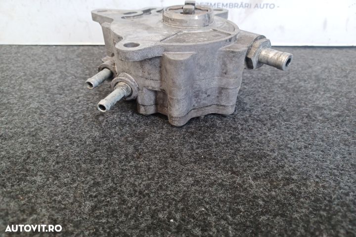 Pompa vacuum mecanica 03G145209 2.0 BKD Volkswagen VW Touran 1 [2003 - 3