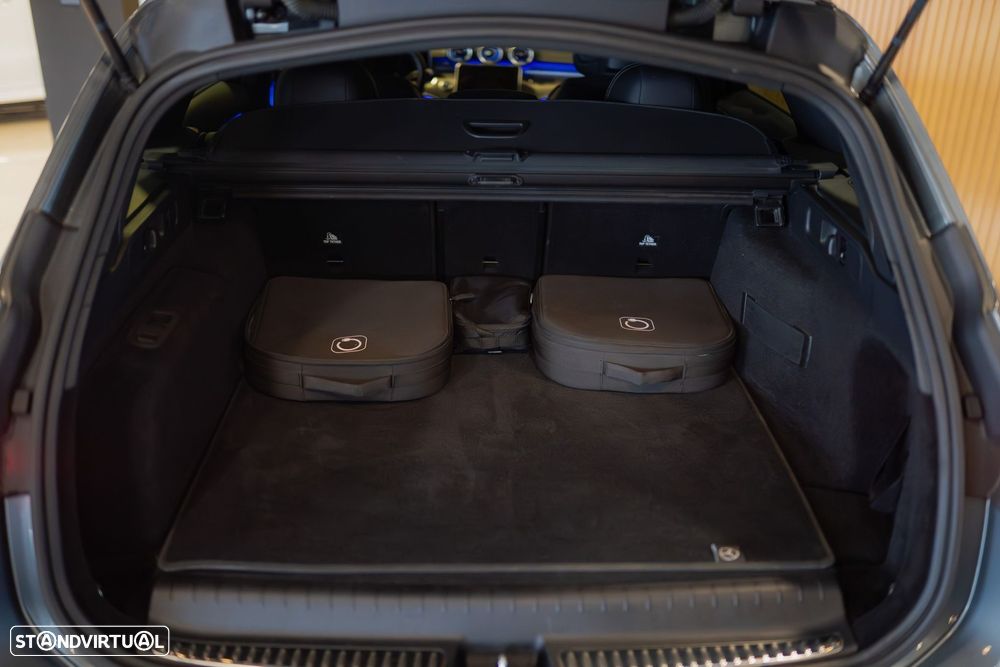 Mercedes-Benz C 300 e AMG Line - 18