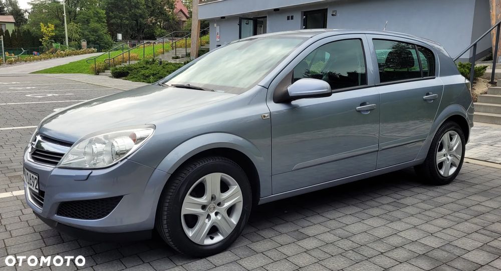 Opel Astra - 2